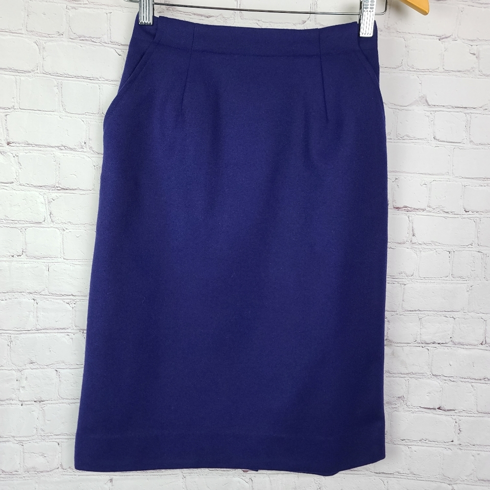 Ann Taylor Wool and Nylon Skirt Blue Sz 6